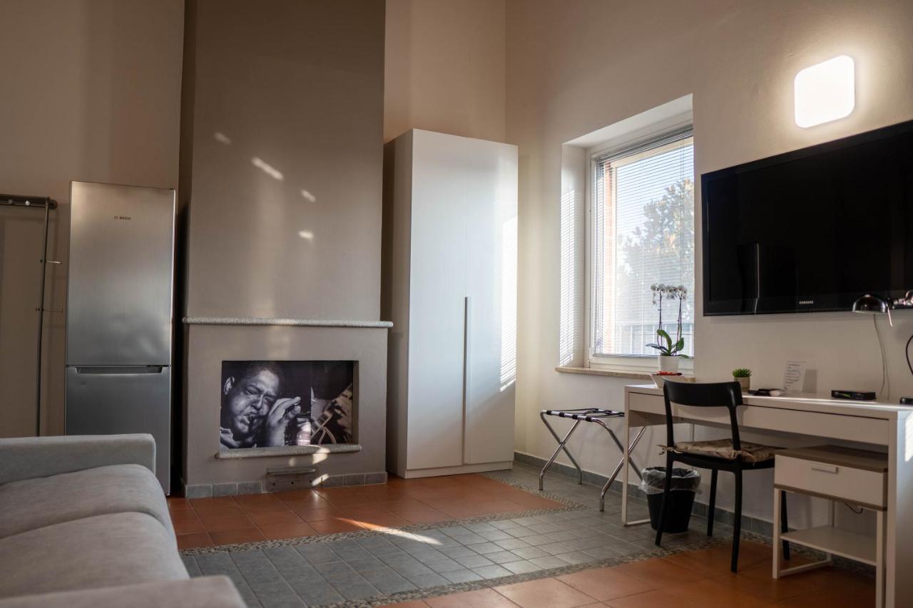 Residence Le Palme Torrazza Piemonte Luaran gambar