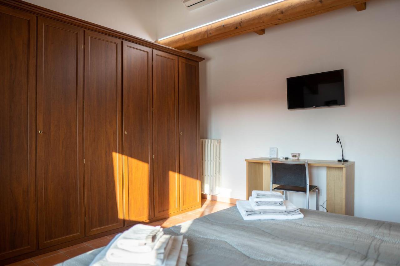 Residence Le Palme Torrazza Piemonte Luaran gambar