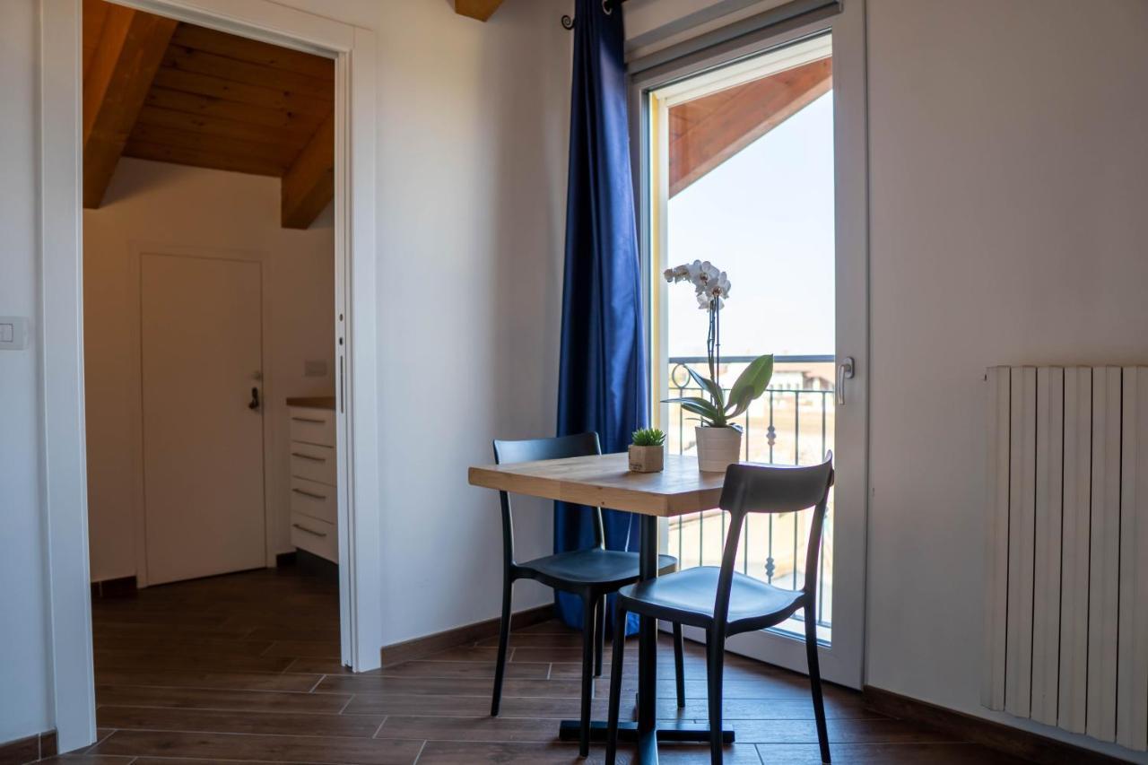 Residence Le Palme Torrazza Piemonte Luaran gambar