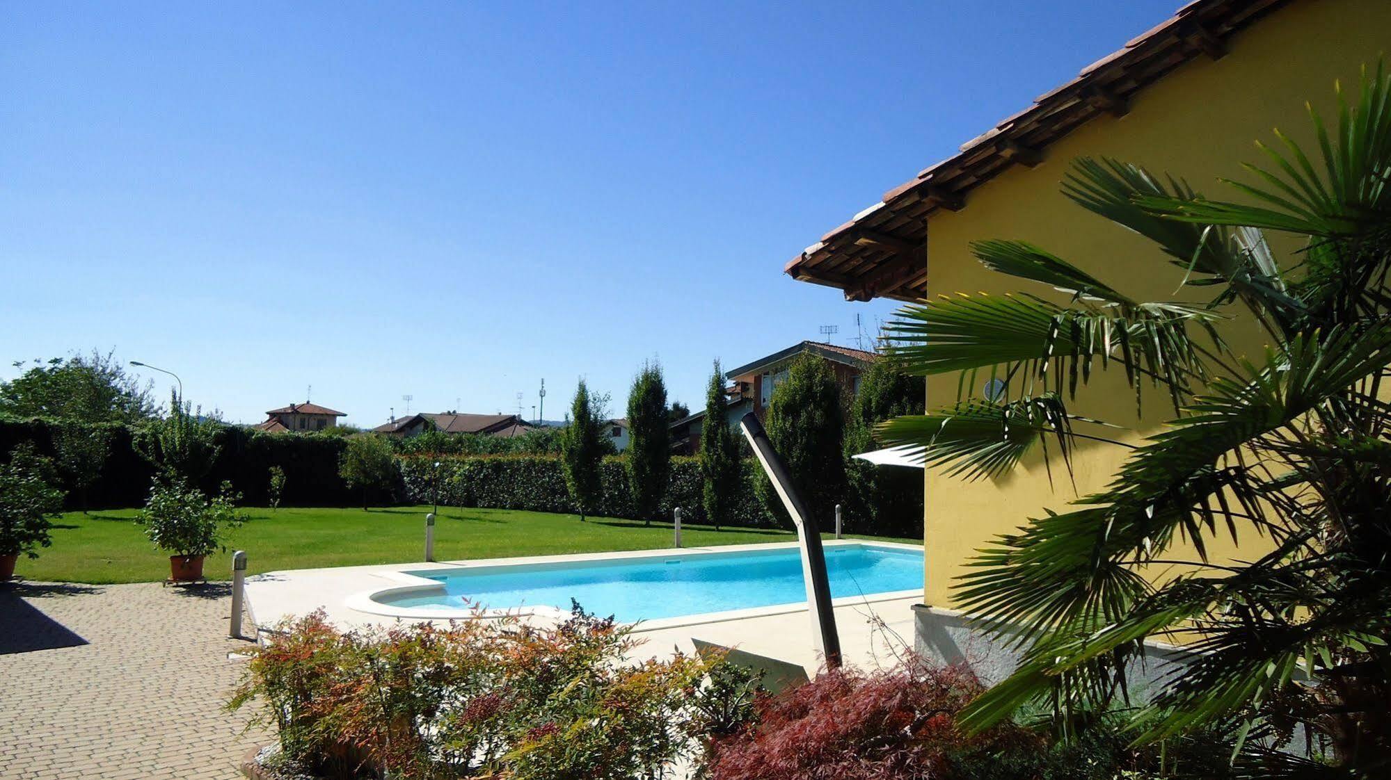 Residence Le Palme Torrazza Piemonte Luaran gambar