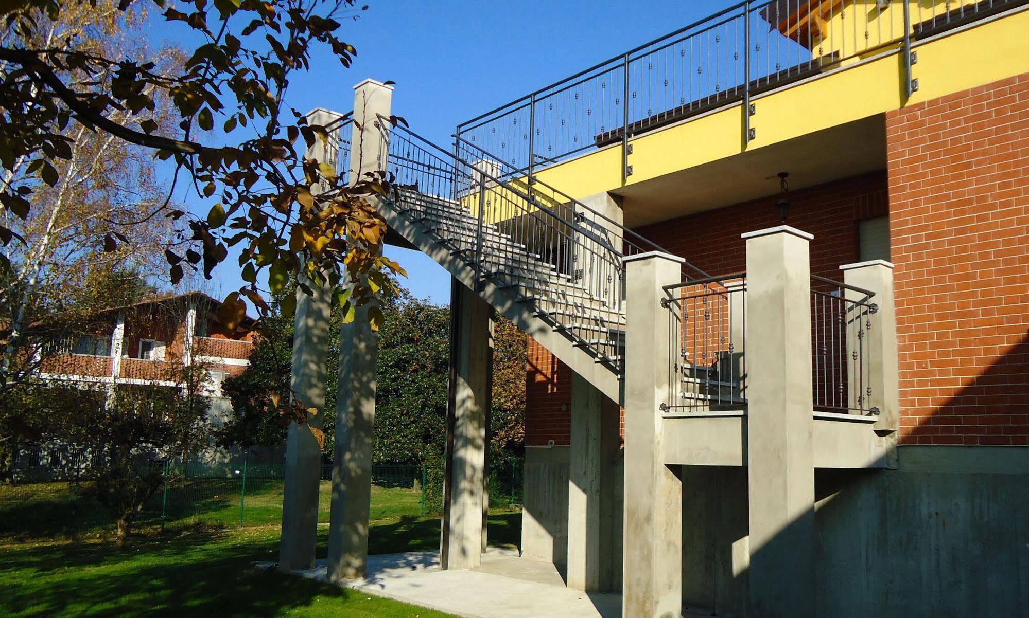 Residence Le Palme Torrazza Piemonte Luaran gambar