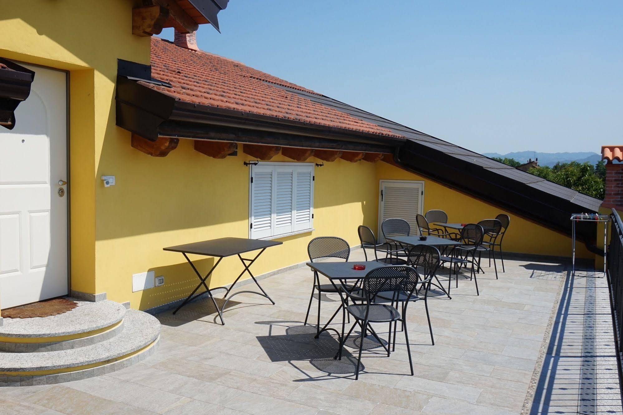 Residence Le Palme Torrazza Piemonte Luaran gambar
